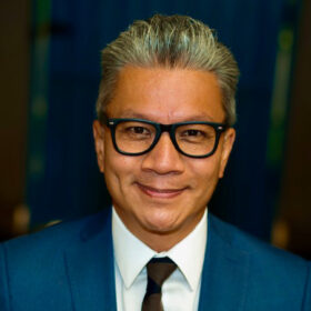 Headshot of City Manager, Alexander Nguyen